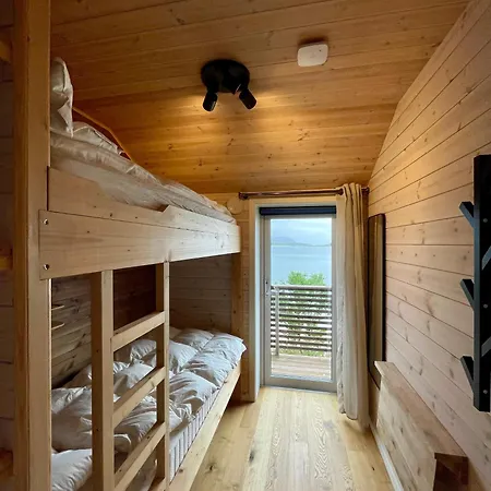 Ecolodge Bathuset 69Nord Sommaroy Exterior photo