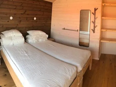 Ecolodge Bathuset 69Nord Sommaroy Room photo